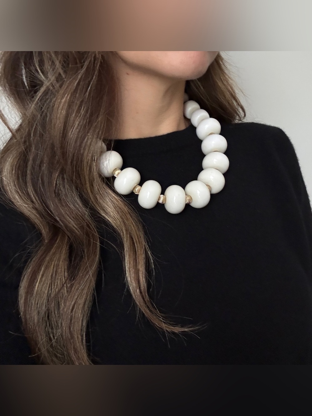 VTG Chunky Beaded Necklace Cream White Gold Bold Statement French Sézane style